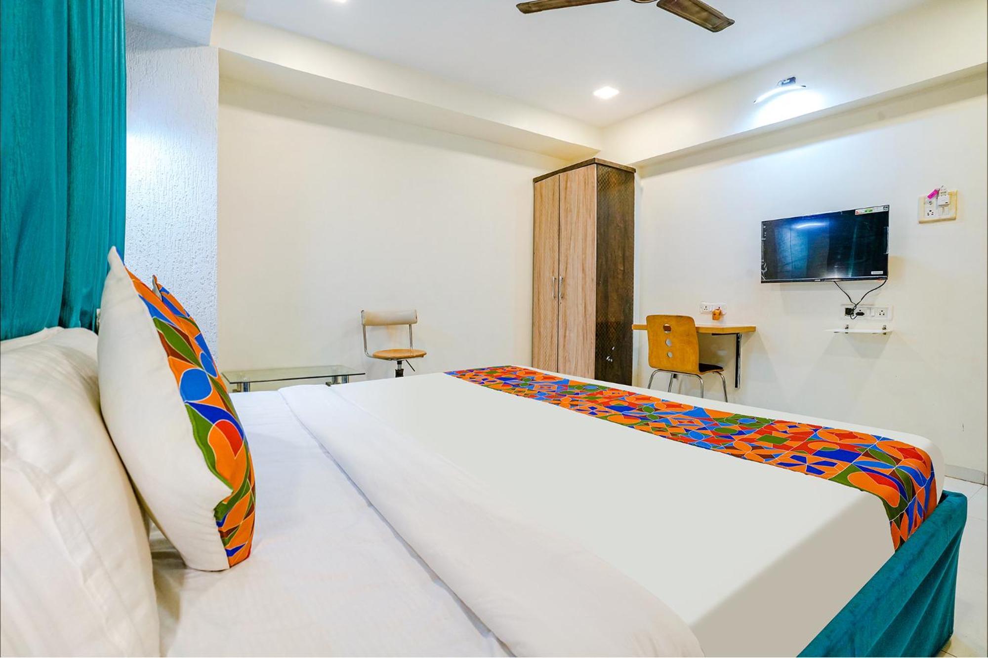 Hotel Bindra Elite Bombay Esterno foto