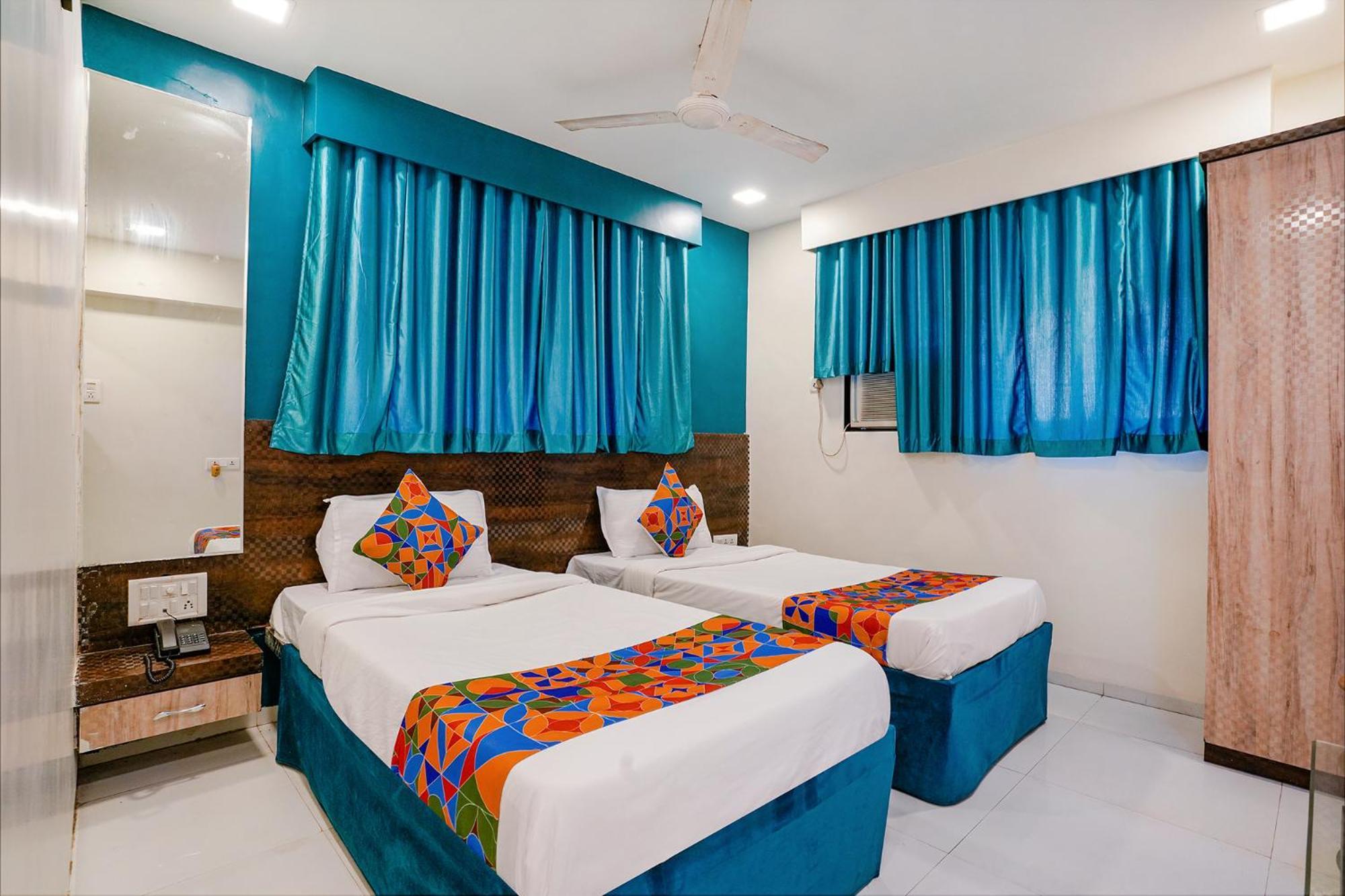 Hotel Bindra Elite Bombay Esterno foto